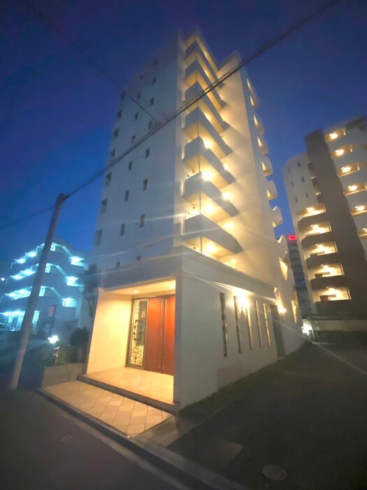 ＦＲＯＮＴＩＥＲ　ＮＡＧＯＹＡの物件外観写真