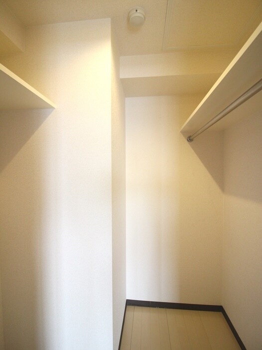 ＦＲＯＮＴＩＥＲ　ＮＡＧＯＹＡの物件内観写真