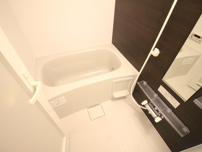 ウェルシー亀島の物件内観写真