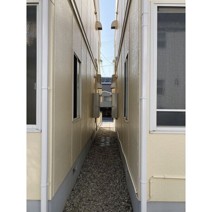 プチシャトーBの物件外観写真