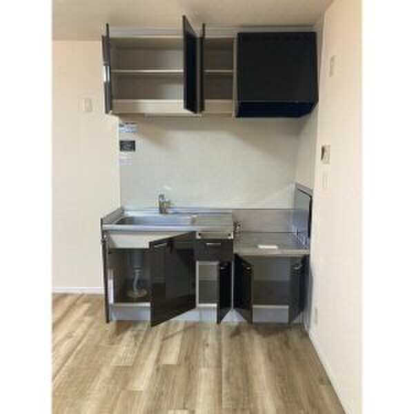 プチシャトーBの物件内観写真