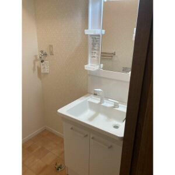 プチシャトーBの物件内観写真