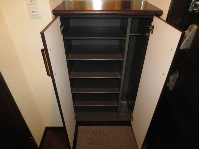 ﾗｲｼﾞﾝｸﾞｺｰﾄ名古屋駅南(203)の物件内観写真