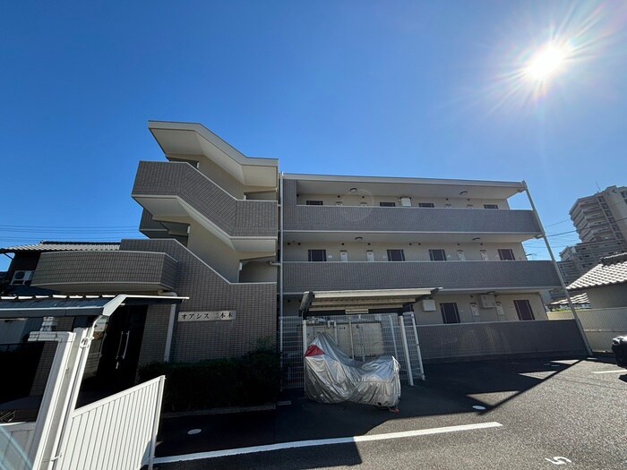 オアシス二本木の物件外観写真