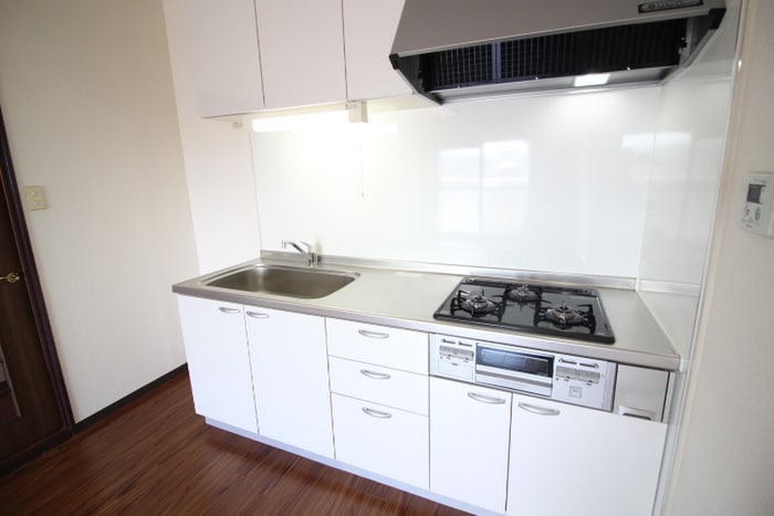 グランドハイリス上社の物件内観写真