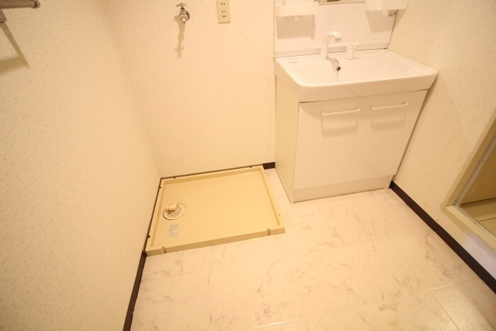 グランドハイリス上社の物件内観写真