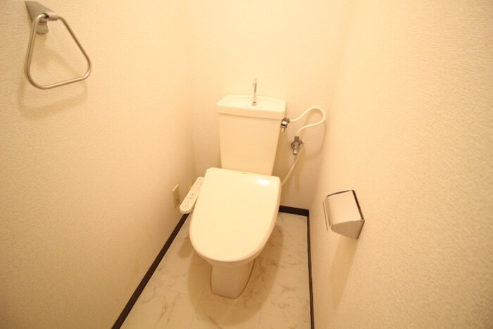 グランドハイリス上社の物件内観写真