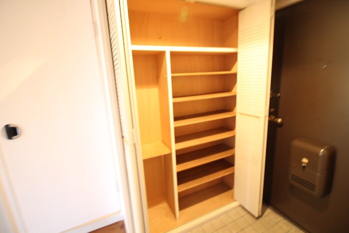 グランドハイリス上社の物件内観写真