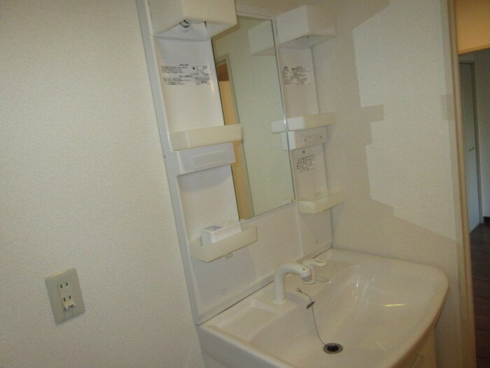 グランドハイリス上社の物件内観写真