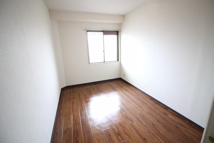 グランドハイリス上社の物件内観写真