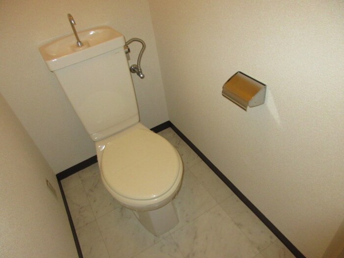 グランドハイリス上社の物件内観写真