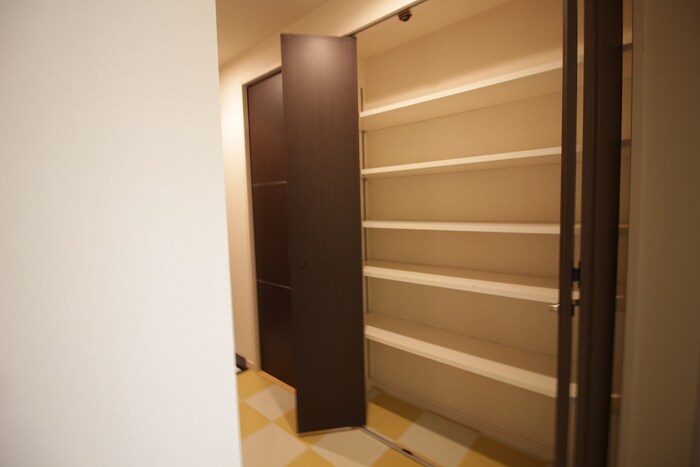 メゾンド－ル栄の物件内観写真