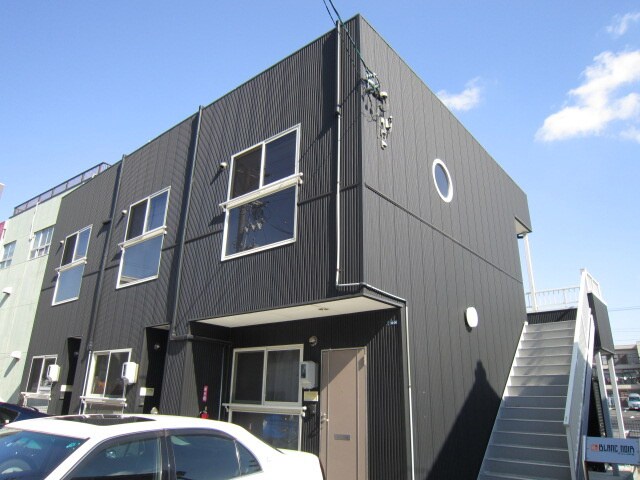 ブラン・ノワールの物件外観写真