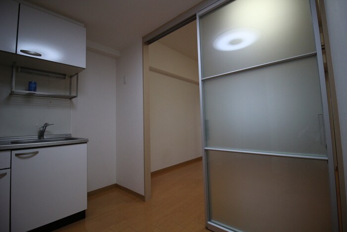 プロビデンス栄南の物件内観写真