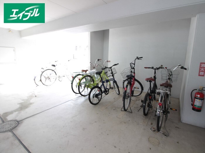 プロビデンス栄南の物件外観写真