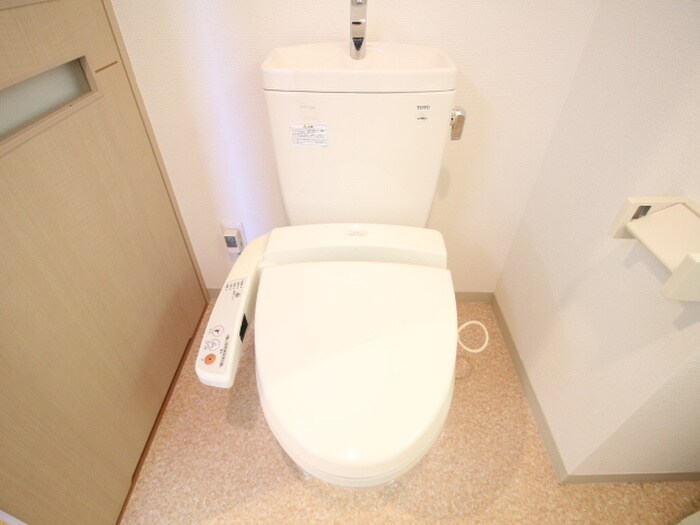 プロビデンス栄南の物件内観写真