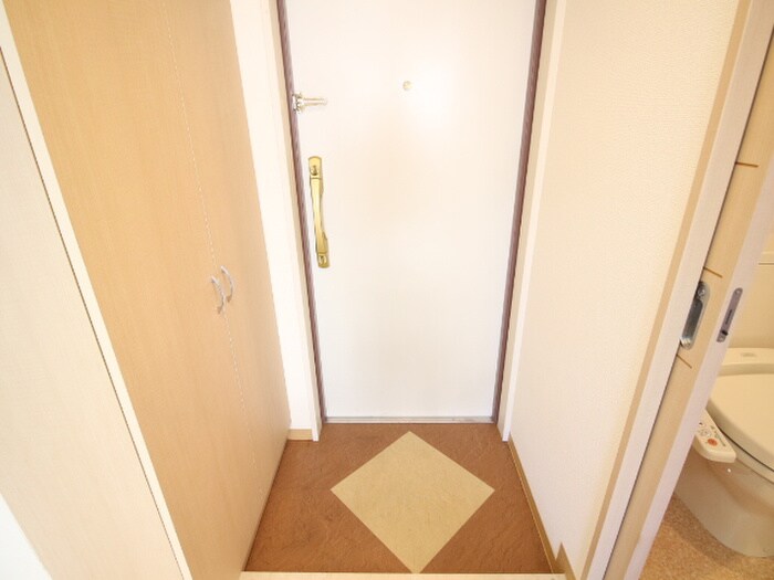 プロビデンス栄南の物件内観写真