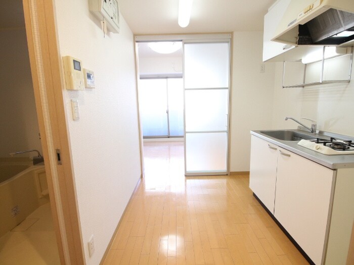 プロビデンス栄南の物件内観写真