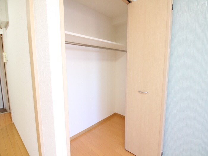 プロビデンス栄南の物件内観写真