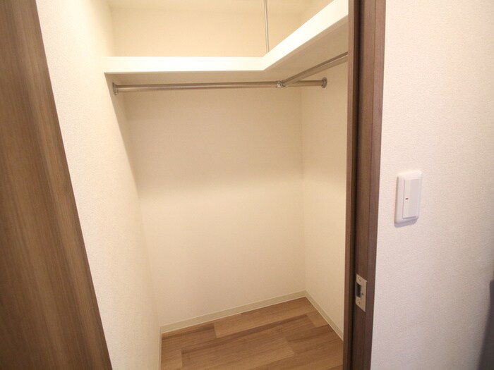 ﾌﾟﾚｻﾝｽ丸の内ﾘﾗﾃｨ(202)の物件内観写真