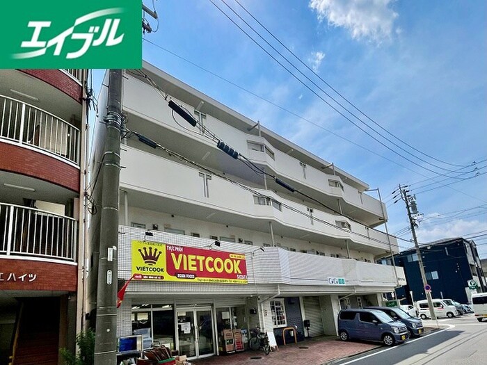 柴田マンションの物件外観写真