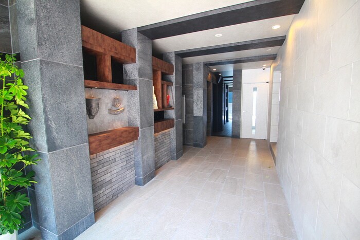 ボーデュキャナル幅下の物件外観写真