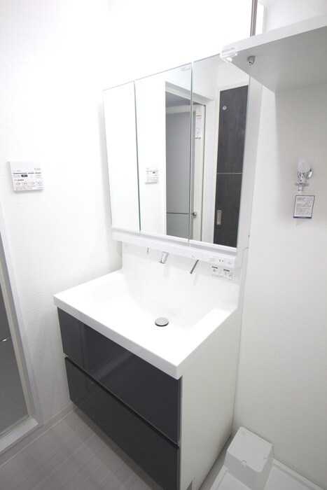 ボーデュキャナル幅下の物件内観写真