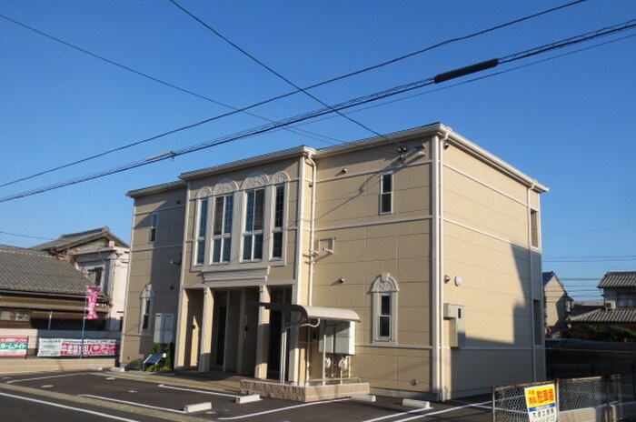 リッシュの物件外観写真