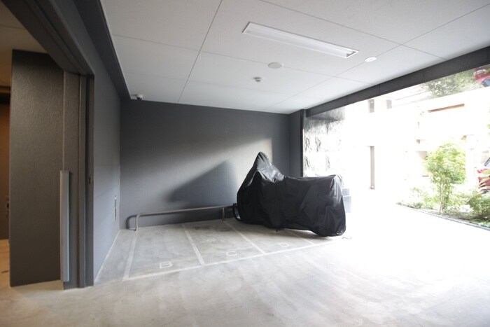 プレサンス上前津グレースの物件外観写真