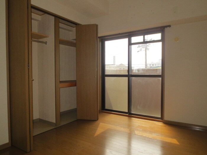 フェリシア一宮の物件内観写真