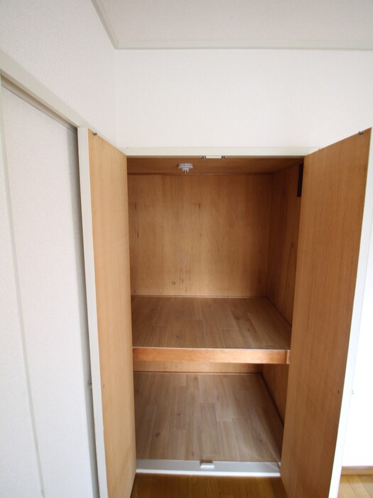 グレ－スホリベ５の物件内観写真