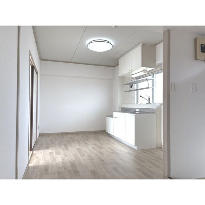 白山ビルの物件内観写真