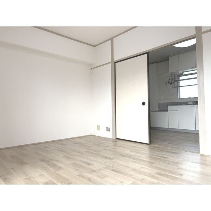 白山ビルの物件内観写真