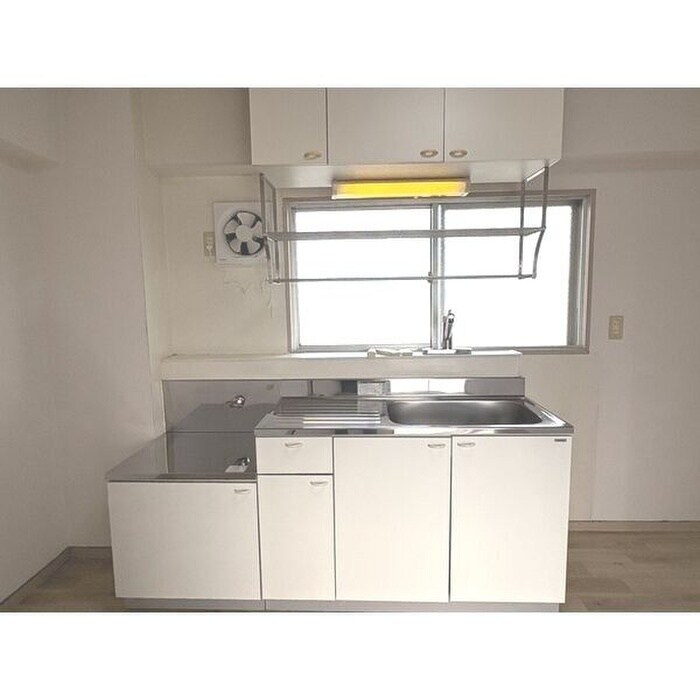 白山ビルの物件内観写真