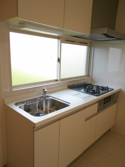 サンロード二重堀Ｃ棟の物件内観写真