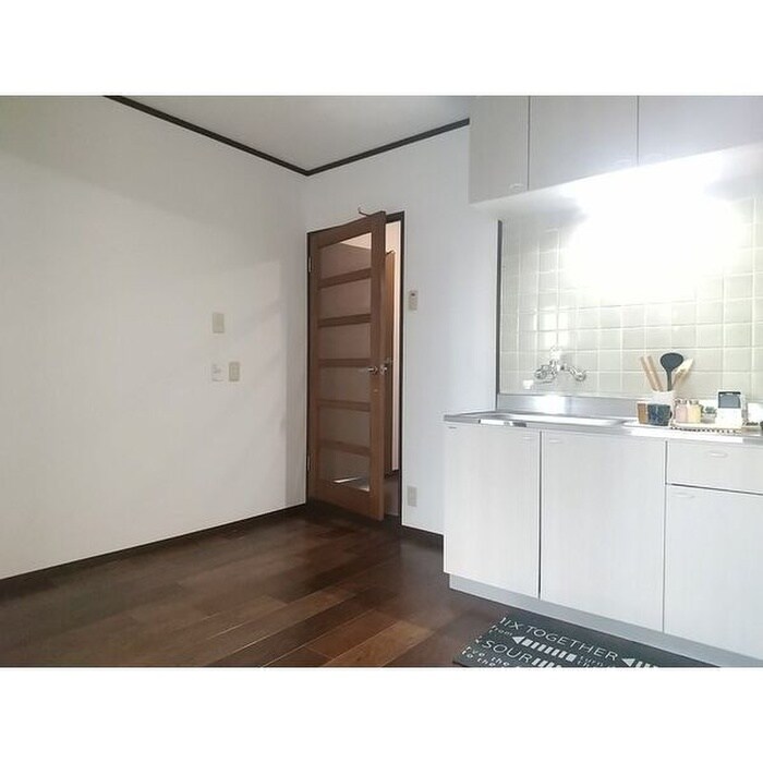 プリムローズマキBの物件内観写真