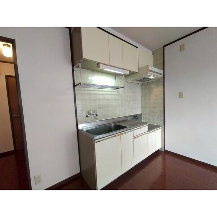 プリムローズマキBの物件内観写真