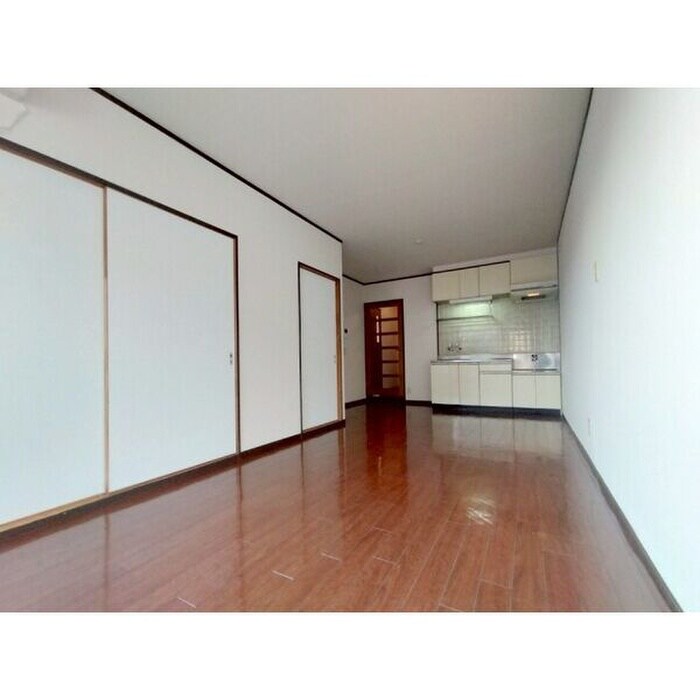 プリムローズマキBの物件内観写真