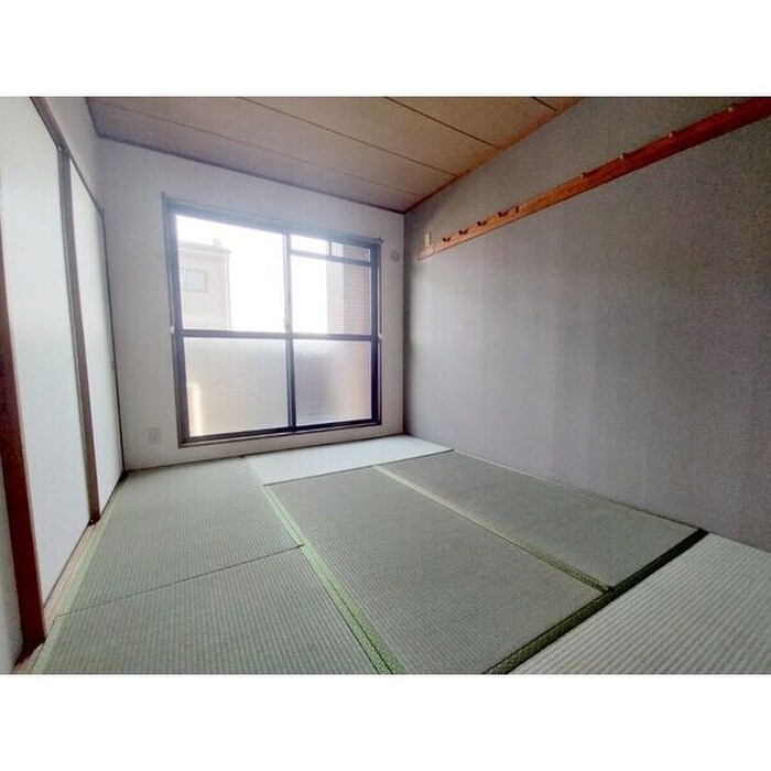 プリムローズマキBの物件内観写真