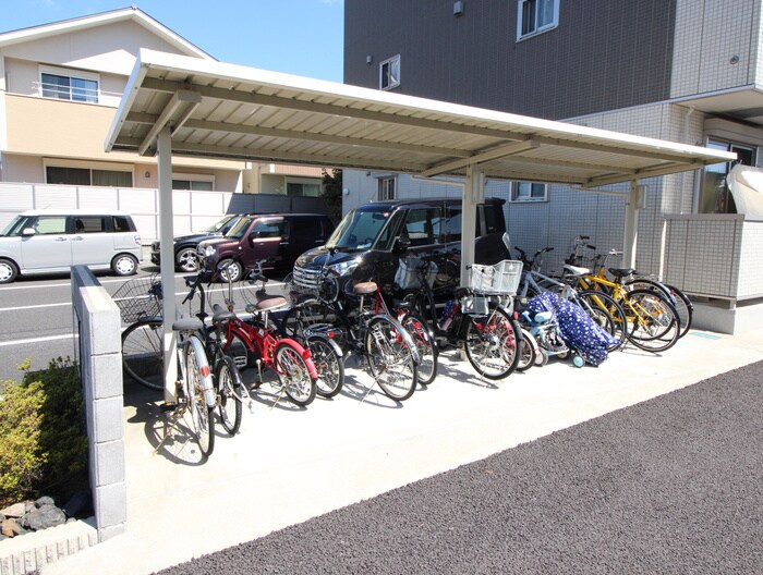 マリールタウンⅢ　Ａ棟の物件外観写真