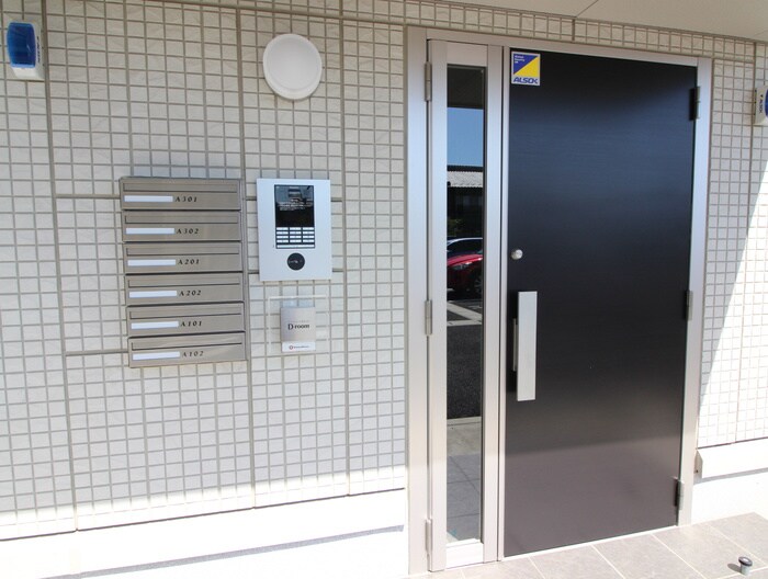 マリールタウンⅢ　Ａ棟の物件外観写真