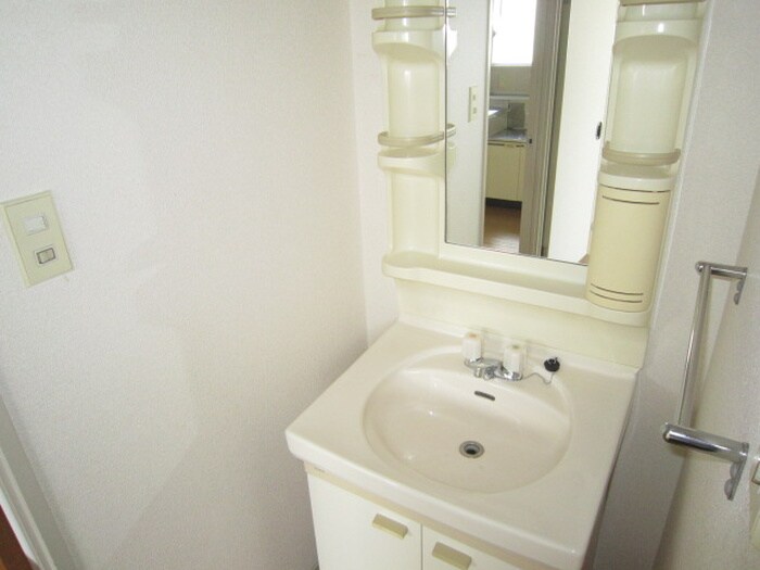 松原メイトマンションの物件内観写真