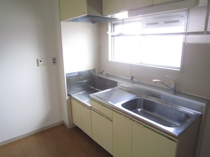 松原メイトマンションの物件内観写真