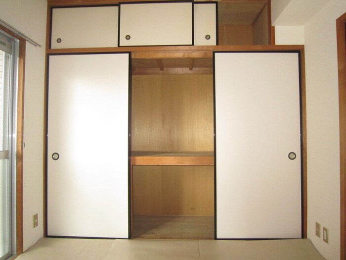 松原メイトマンションの物件内観写真