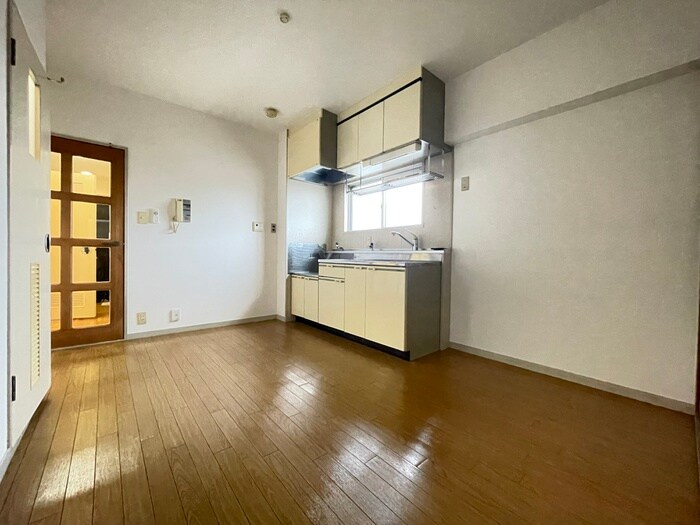 松原メイトマンションの物件内観写真