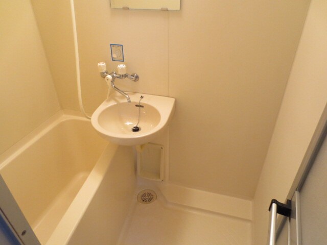 ヒルズ本山南の物件内観写真