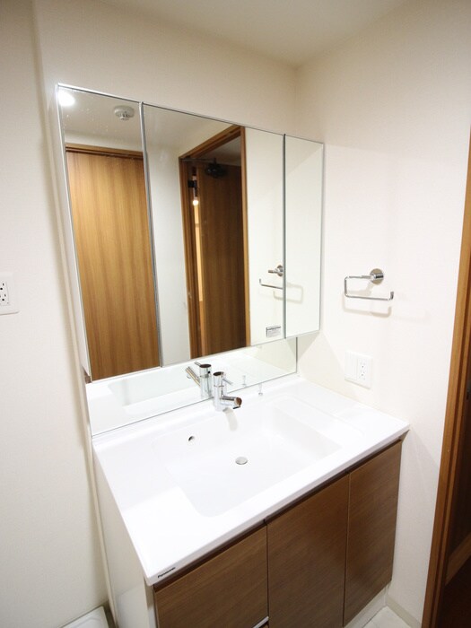 名駅アイサンメゾンの物件内観写真