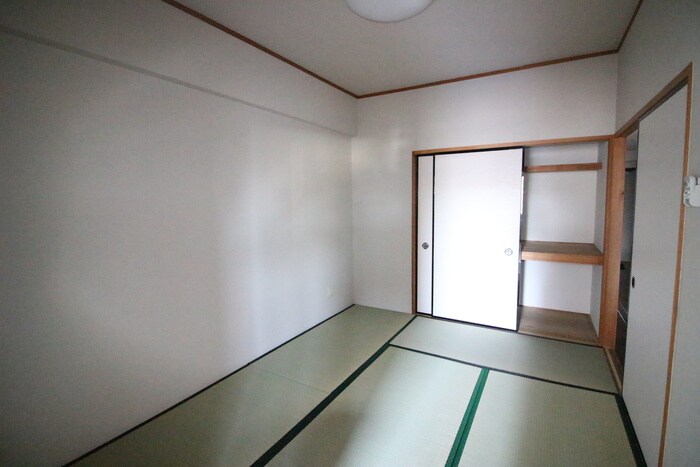 プリミエール祖父江の物件内観写真