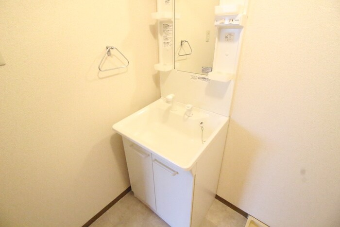 クレストハイツＫ B棟の物件内観写真