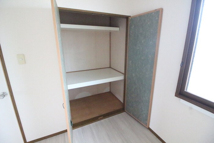 クレストハイツＫ B棟の物件内観写真